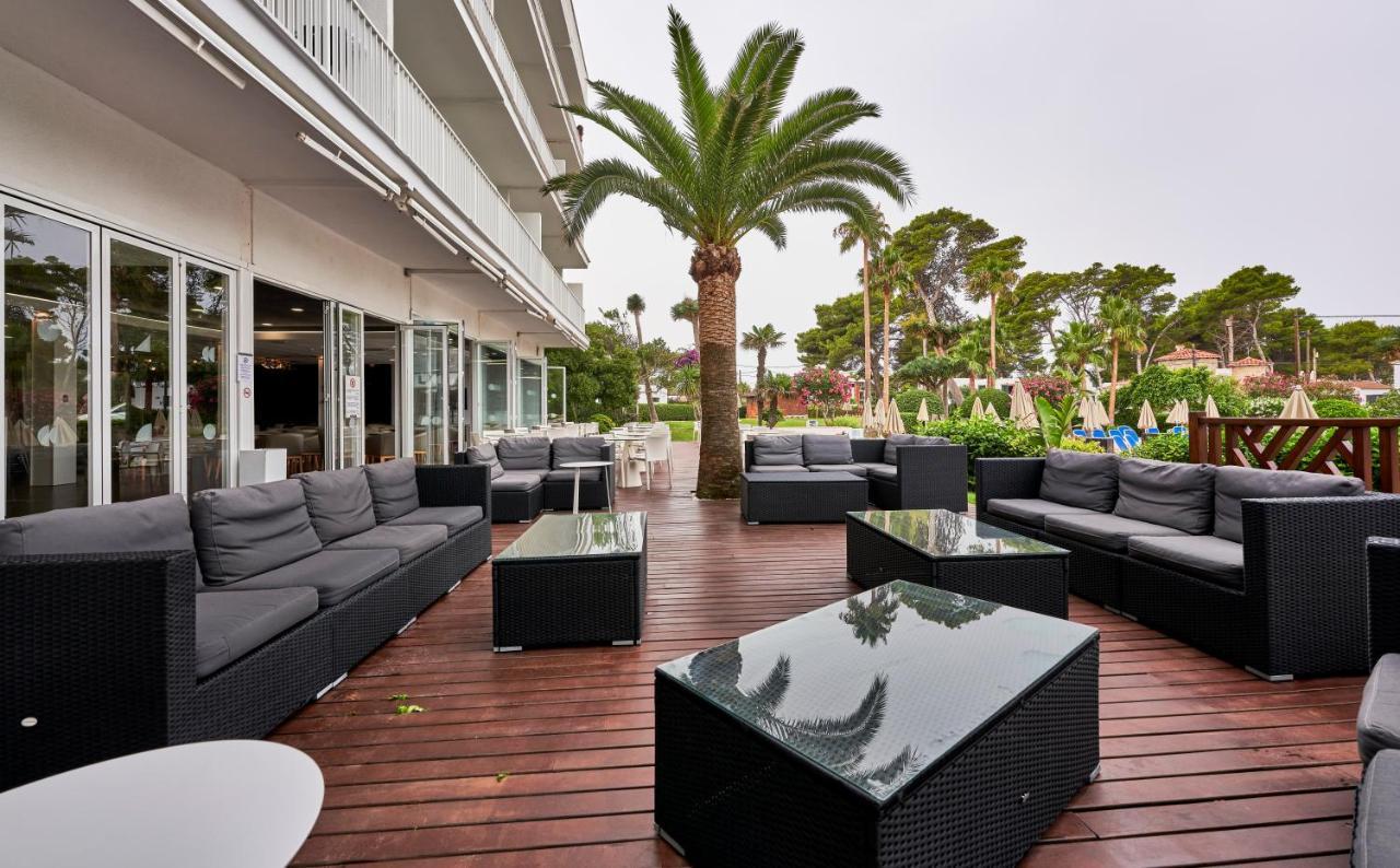Globales Cala Blanca Hotel Cala Blanca  Exterior photo